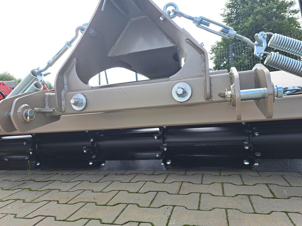 ROLEX Messerwalze / Knife roller cutter / Rouleau couteau / Rullo a coltelli / Каток ножничного типа тандем передний / Wał nożowy cutter tandem front 3 m - Poľnohospodársky valec: obrázok 2 ROLEX Messerwalze / Knife roller cutter / Rouleau couteau / Rullo a coltelli / Каток ножничного типа тандем передний / Wał nożowy cutter tandem front 3 m - Poľnohospodársky valec: obrázok 2