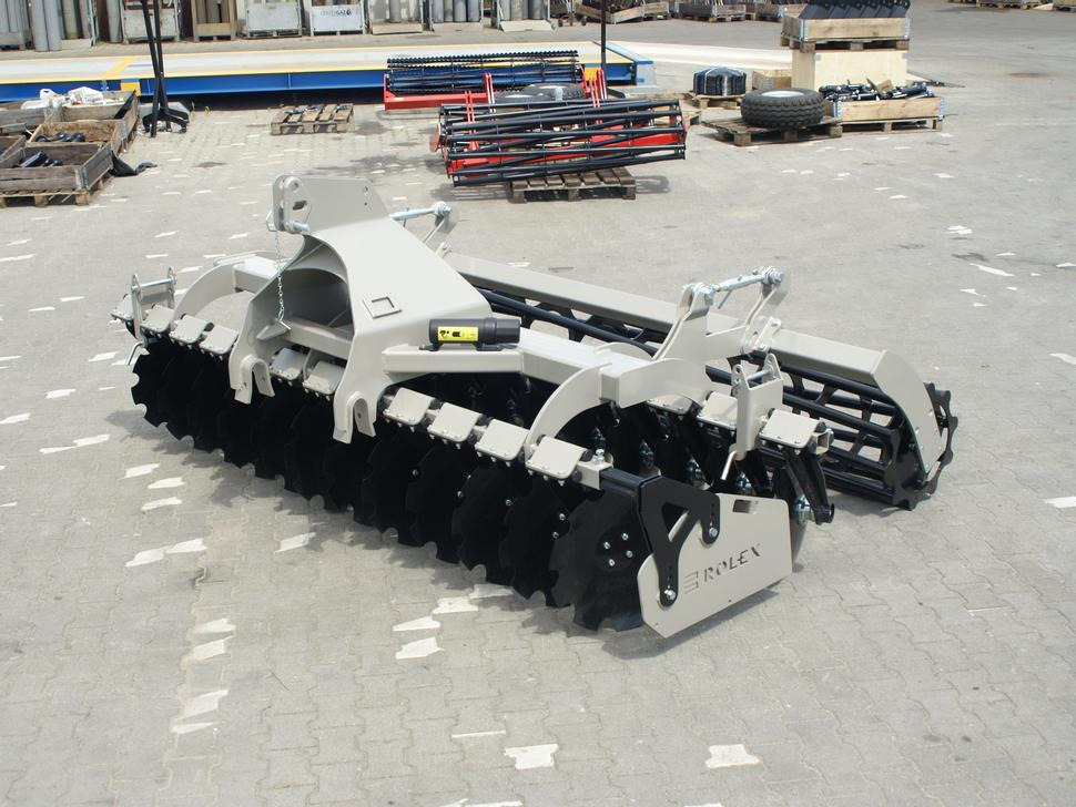 ROLEX Scheibenegge / Discs harrow / Dechaumeur à disques / Erpice a dischi / Cultivador de discos / Дисковая борона / Agregat talerzowy uprawowy 3 m - Diskový pluh: obrázok 2 ROLEX Scheibenegge / Discs harrow / Dechaumeur à disques / Erpice a dischi / Cultivador de discos / Дисковая борона / Agregat talerzowy uprawowy 3 m - Diskový pluh: obrázok 2