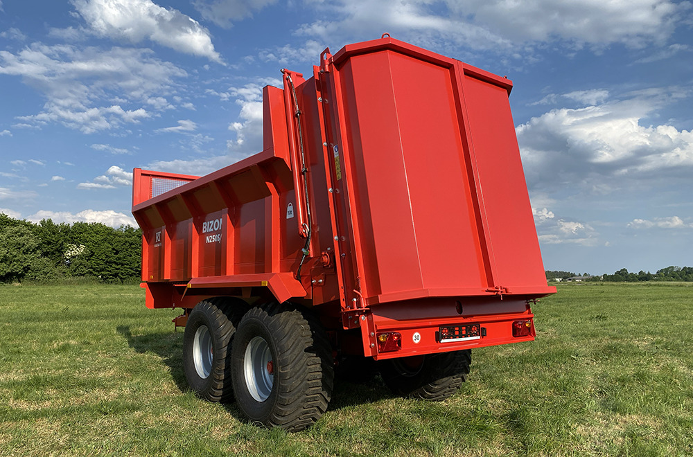 Roltrans Miststreuer / Manure spreader / Epandeur à fumier / Spandiletame / Разбрасыватель органических удобрений / Rozrzutnik obornika N250S/5 10 t - Rozmetadlo hnoja: obrázok 5 Roltrans Miststreuer / Manure spreader / Epandeur à fumier / Spandiletame / Разбрасыватель органических удобрений / Rozrzutnik obornika N250S/5 10 t - Rozmetadlo hnoja: obrázok 5