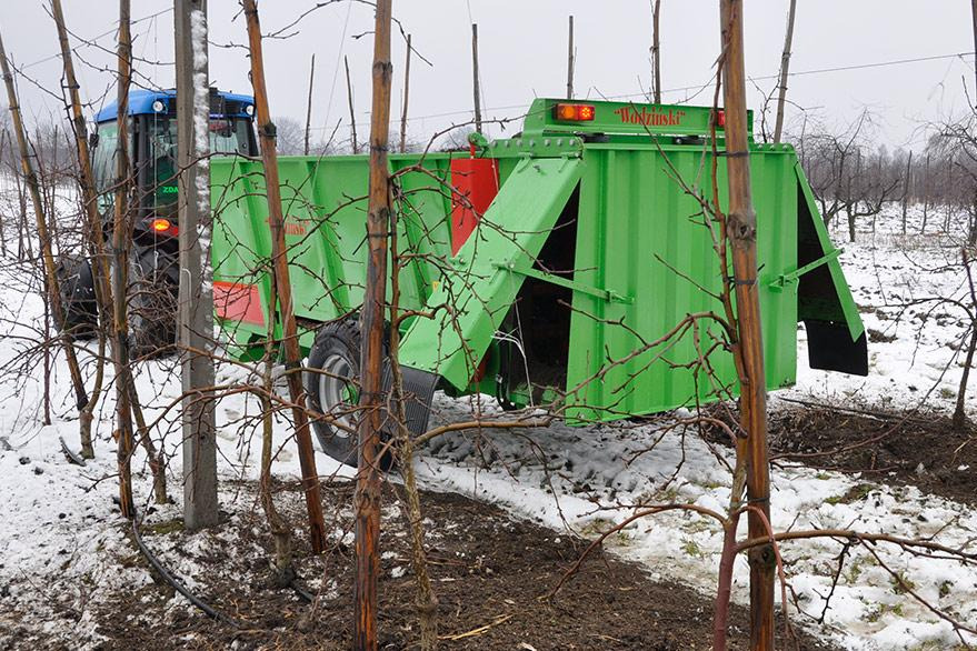 Wodzinski Miststreuer / Manure spreader / Épandeur à fumier / Spandiletame / Разбрасыватель органического / Rozrzutnik obornika - Rozmetadlo hnoja: obrázok 1 Wodzinski Miststreuer / Manure spreader / Épandeur à fumier / Spandiletame / Разбрасыватель органического / Rozrzutnik obornika - Rozmetadlo hnoja: obrázok 1