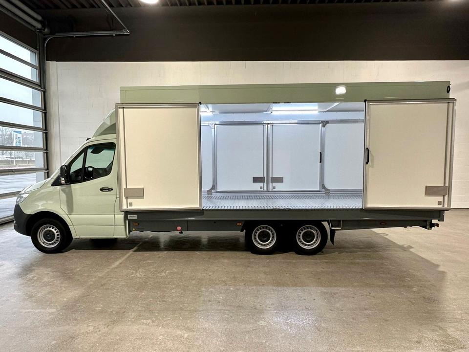 Algema Mercedes Sprinter 616 ALGEMA BLITZLADER 2 Koffer - Pojazdná predajňa: obrázok 3 Algema Mercedes Sprinter 616 ALGEMA BLITZLADER 2 Koffer - Pojazdná predajňa: obrázok 3