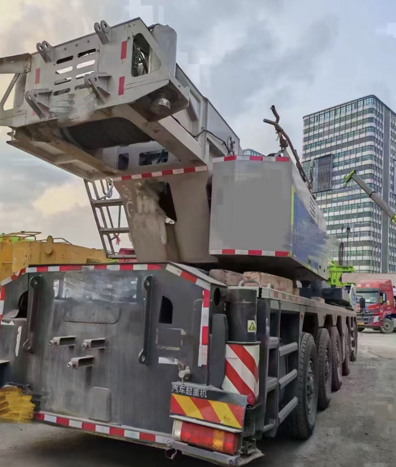 ZOOMLION ZOOMLION ZOOMLION - Autožeriav: obrázok 4 ZOOMLION ZOOMLION ZOOMLION - Autožeriav: obrázok 4