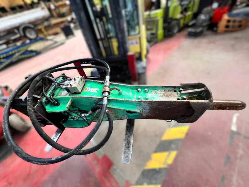 MONTABERT M900 BRH Marteau hydraulique pour 15-25T - Hydraulické kladivo: obrázok 1 MONTABERT M900 BRH Marteau hydraulique pour 15-25T - Hydraulické kladivo: obrázok 1