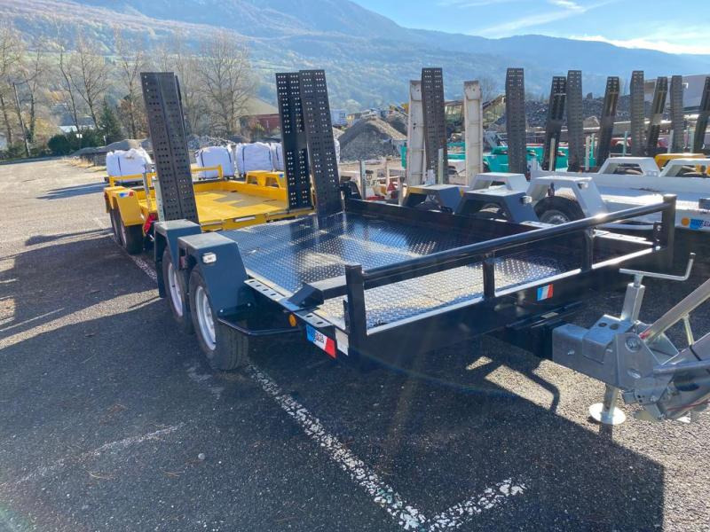 Moiroud ECO350 2 ESSIEUX 3T5 NEUVE NOIR - Prepravník stavebných strojov: obrázok 2 Moiroud ECO350 2 ESSIEUX 3T5 NEUVE NOIR - Prepravník stavebných strojov: obrázok 2