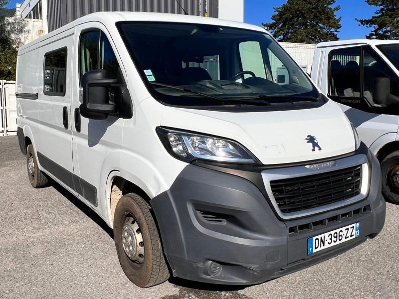 Peugeot Boxer 2 2,2L HDI 130 L2H1 - Furgon: obrázok 3 Peugeot Boxer 2 2,2L HDI 130 L2H1 - Furgon: obrázok 3