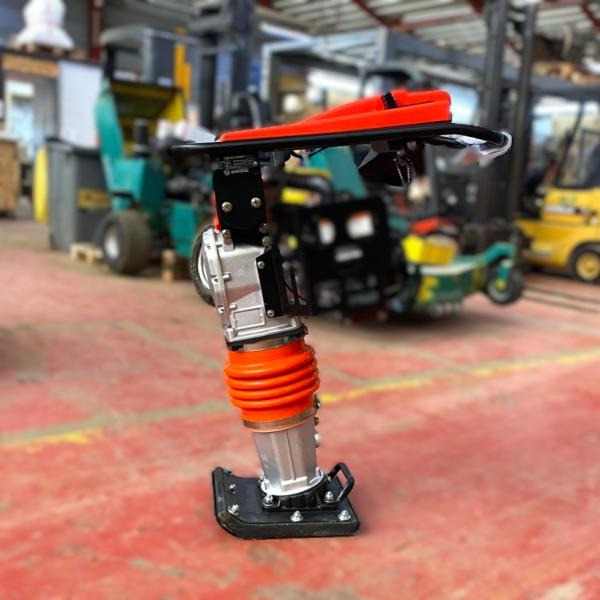 Spatmat Pilonneuse 65Kg Neuve SPATMAT SG70H - Vibračné dusadlo: obrázok 3 Spatmat Pilonneuse 65Kg Neuve SPATMAT SG70H - Vibračné dusadlo: obrázok 3