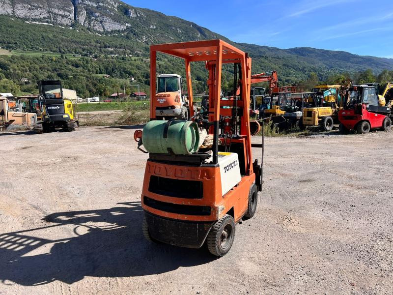 Toyota FN700 Chariot élévateur à gaz 700Kg - Plynový vysokozdvižný vozík: obrázok 4 Toyota FN700 Chariot élévateur à gaz 700Kg - Plynový vysokozdvižný vozík: obrázok 4