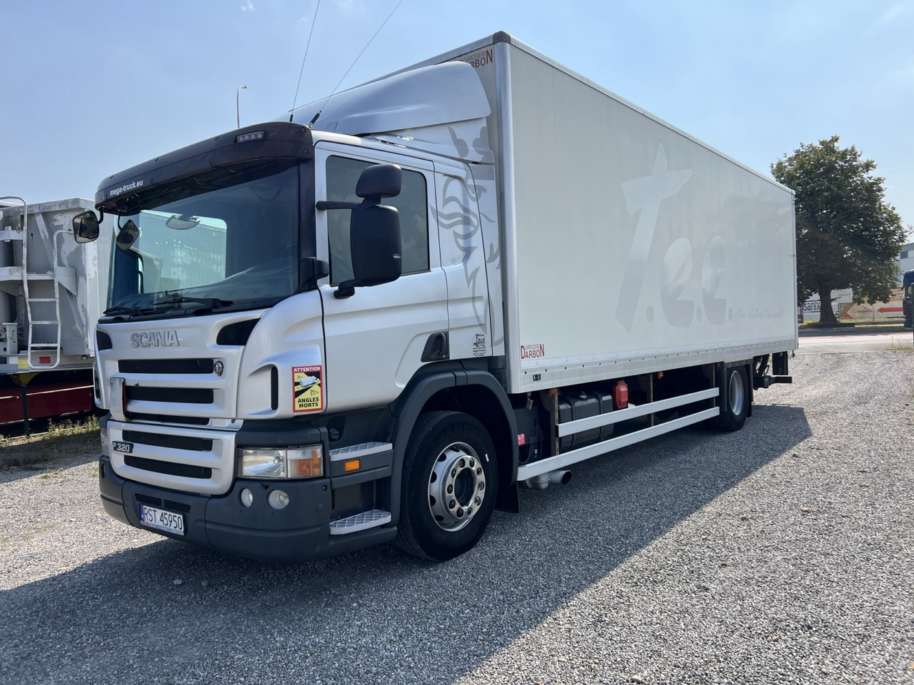 Scania P320 - Valníkový/ Plošinový nákladný automobil: obrázok 2 Scania P320 - Valníkový/ Plošinový nákladný automobil: obrázok 2