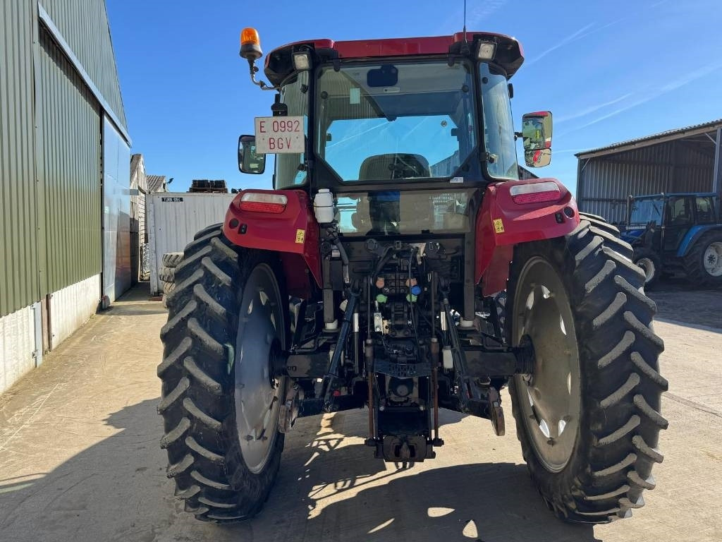 Case Farmall 105c - Traktor: obrázok 5 Case Farmall 105c - Traktor: obrázok 5