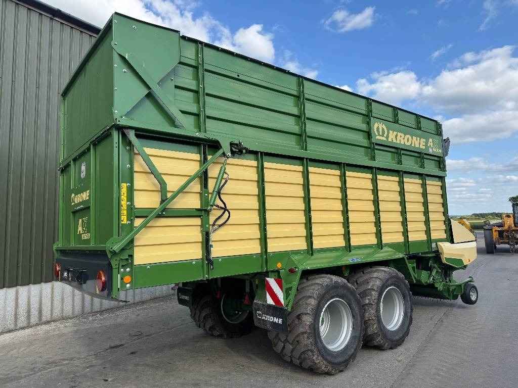 Krone AX 310 HL - Zberací voz: obrázok 2 Krone AX 310 HL - Zberací voz: obrázok 2