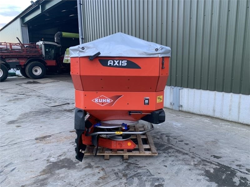 Kuhn Axis 40.2 M-EMC Fert Spreader - Rozmetač hnojiva: obrázok 2 Kuhn Axis 40.2 M-EMC Fert Spreader - Rozmetač hnojiva: obrázok 2