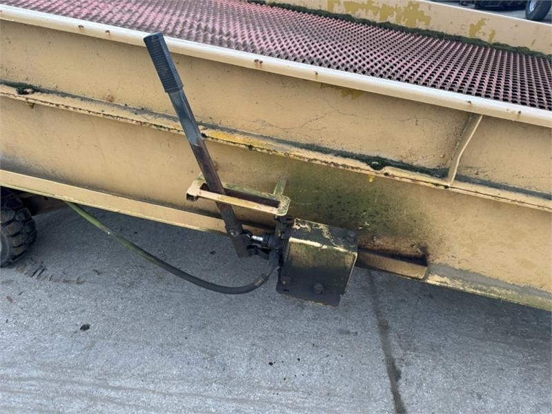 Loading Ramp Loading Ramp - Nakladacia rampa: obrázok 3 Loading Ramp Loading Ramp - Nakladacia rampa: obrázok 3