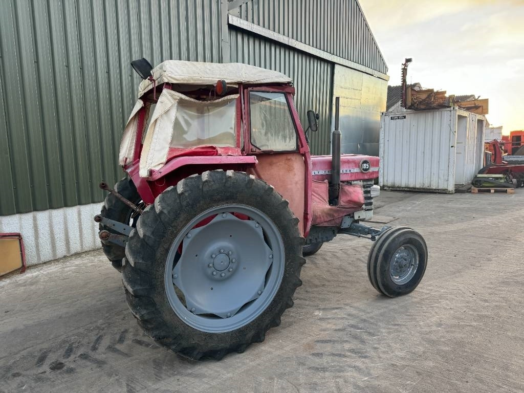 Massey Ferguson 185 - Traktor: obrázok 3 Massey Ferguson 185 - Traktor: obrázok 3
