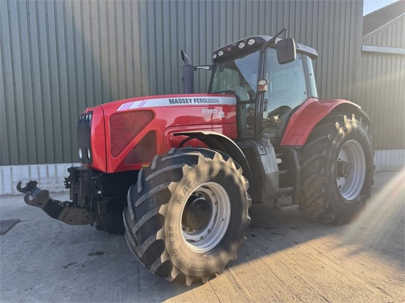 Massey Ferguson 8480 Dyna-VT - Traktor: obrázok 3 Massey Ferguson 8480 Dyna-VT - Traktor: obrázok 3