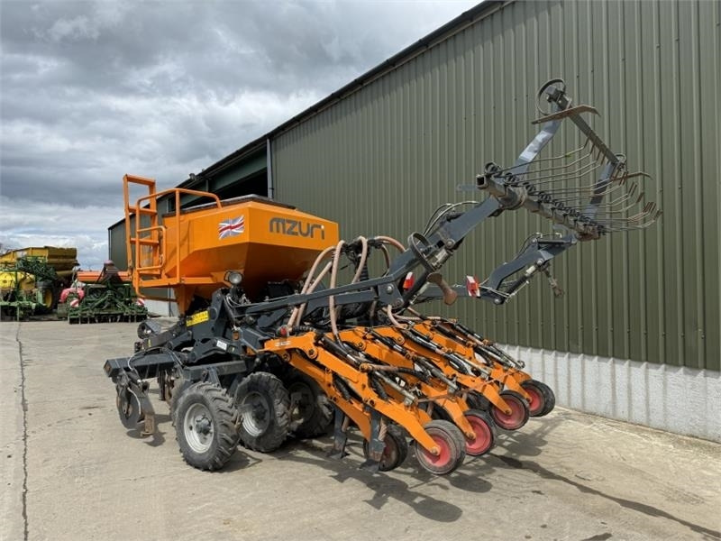 Mzuri Pro-Till 3T Seed Drill - Modulárny sejací stroj: obrázok 3 Mzuri Pro-Till 3T Seed Drill - Modulárny sejací stroj: obrázok 3