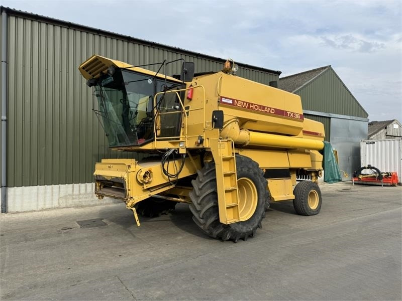 New Holland TX 36 - Příslušenstvo na kombajn: obrázok 3 New Holland TX 36 - Příslušenstvo na kombajn: obrázok 3