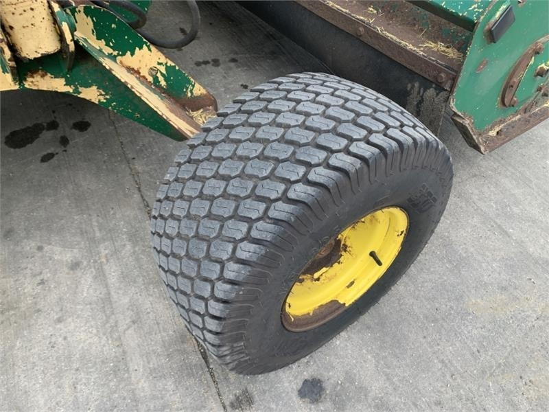 Spearhead Trident 4000 4M Folding Flail Mower - Kosačka: obrázok 5 Spearhead Trident 4000 4M Folding Flail Mower - Kosačka: obrázok 5