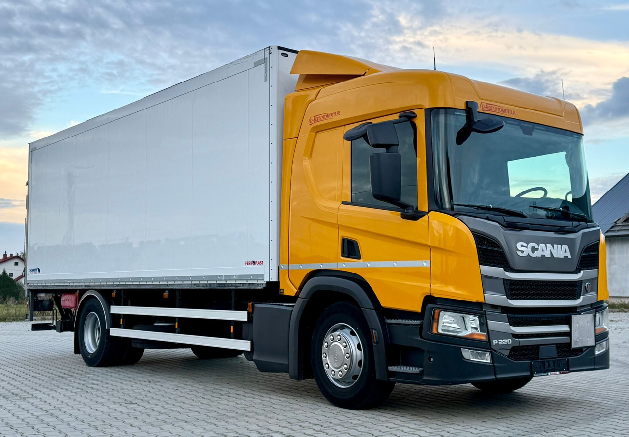 SCANIA P220 / IZOTERMA / WINDA / SCHMITZ / 18 PALET / SILNIK 6 / SYPIALKA / 2019 ROK / NISKI PRZEBIEG - Izotermický nákladní automobil: obrázok 1 SCANIA P220 / IZOTERMA / WINDA / SCHMITZ / 18 PALET / SILNIK 6 / SYPIALKA / 2019 ROK / NISKI PRZEBIEG - Izotermický nákladní automobil: obrázok 1