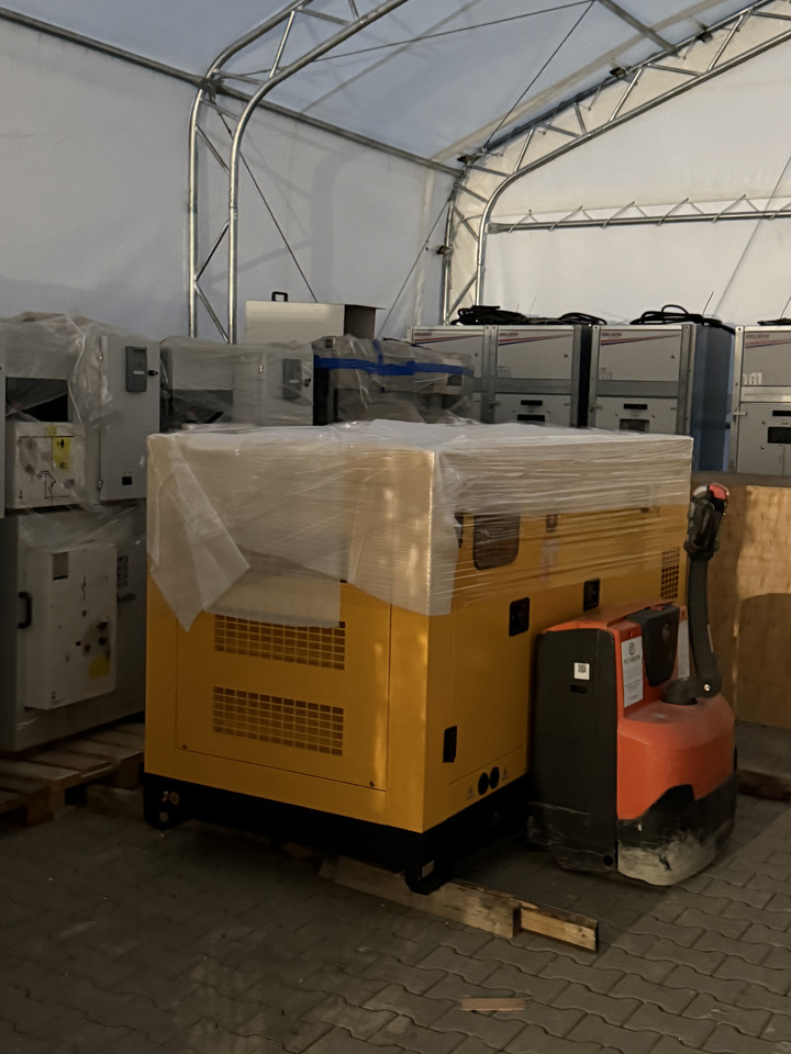 IVECO 80 kVA / 65 kW - Elektrický generátor: obrázok 5 IVECO 80 kVA / 65 kW - Elektrický generátor: obrázok 5