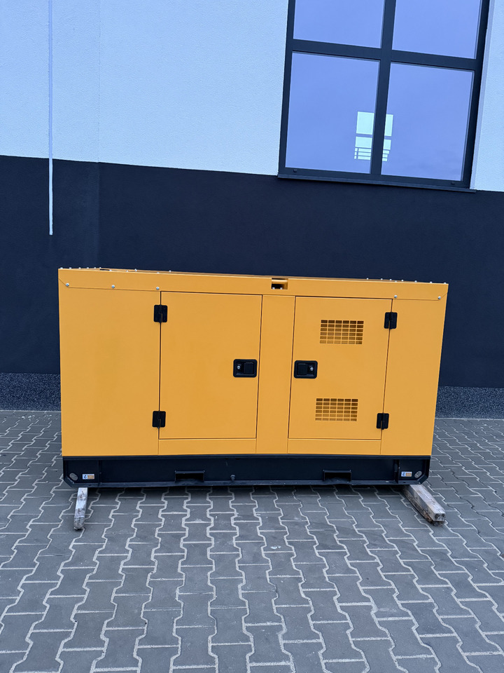 Iveco 100 kVA / 80 kW - Elektrický generátor: obrázok 2 Iveco 100 kVA / 80 kW - Elektrický generátor: obrázok 2