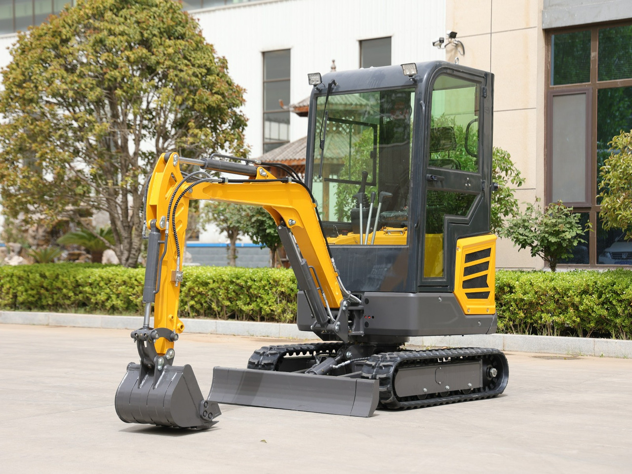 KUBOTA Diesel Mini excavator 1.8 Ton - Müller Machinery MB 18 - KSH - Mini rýpadlo: obrázok 2 KUBOTA Diesel Mini excavator 1.8 Ton - Müller Machinery MB 18 - KSH - Mini rýpadlo: obrázok 2