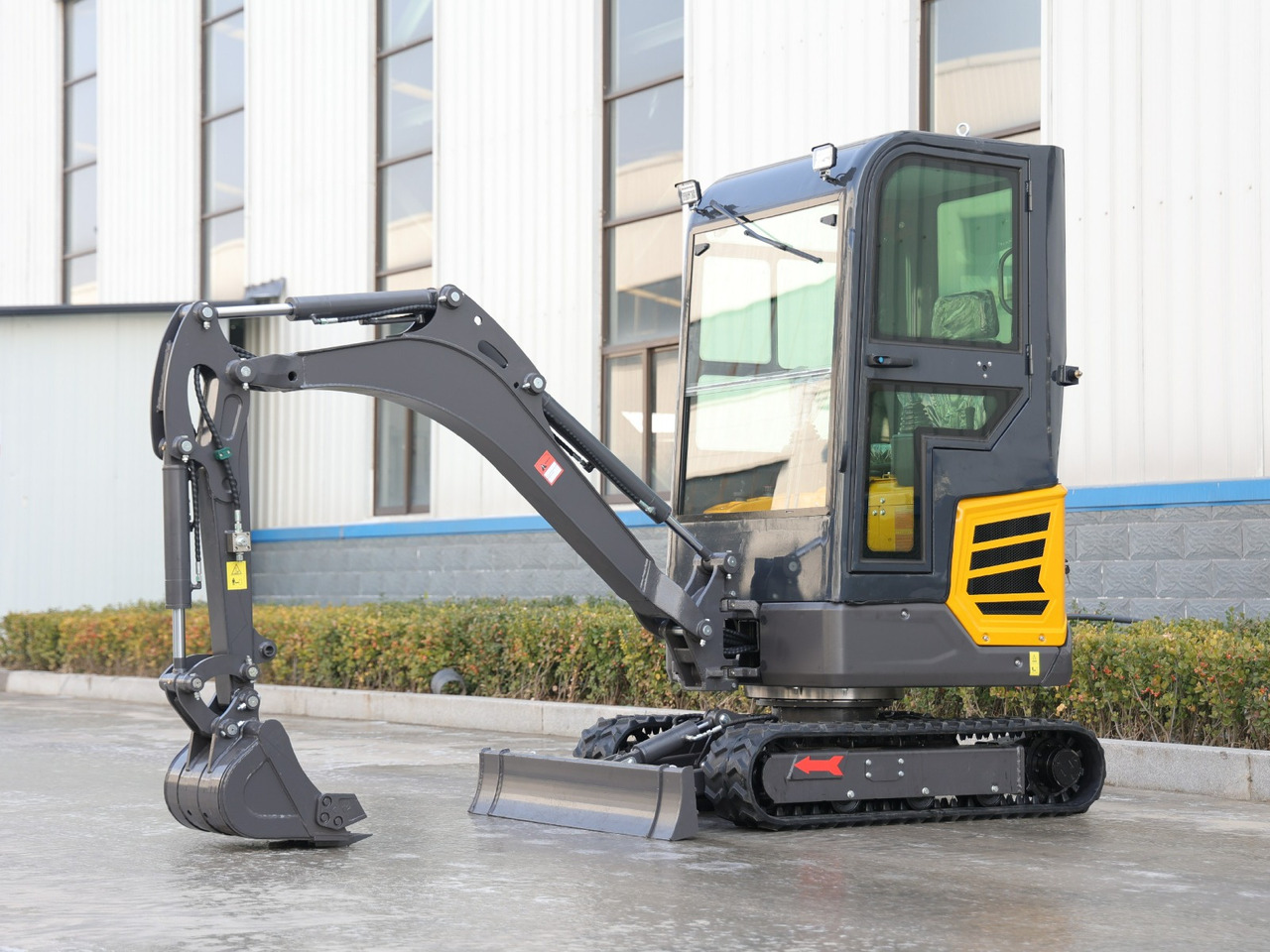 KUBOTA Diesel Mini excavator 2 Ton - Müller Machinery MB 20 - KSH - Mini rýpadlo: obrázok 2 KUBOTA Diesel Mini excavator 2 Ton - Müller Machinery MB 20 - KSH - Mini rýpadlo: obrázok 2