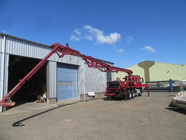 2017  SCHWING S24 X  / MB  AROCS - Autočerpadlo: obrázok 5 2017  SCHWING S24 X  / MB  AROCS - Autočerpadlo: obrázok 5