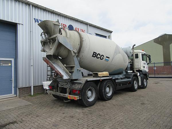 2009 MAN MIXER TRUCK 10M3 8x4 - Iné stroje: obrázok 2 2009 MAN MIXER TRUCK 10M3 8x4 - Iné stroje: obrázok 2