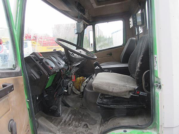 MERCEDES BENZ SCHWING City pump M16/13 Z - Autočerpadlo: obrázok 5 MERCEDES BENZ SCHWING City pump M16/13 Z - Autočerpadlo: obrázok 5