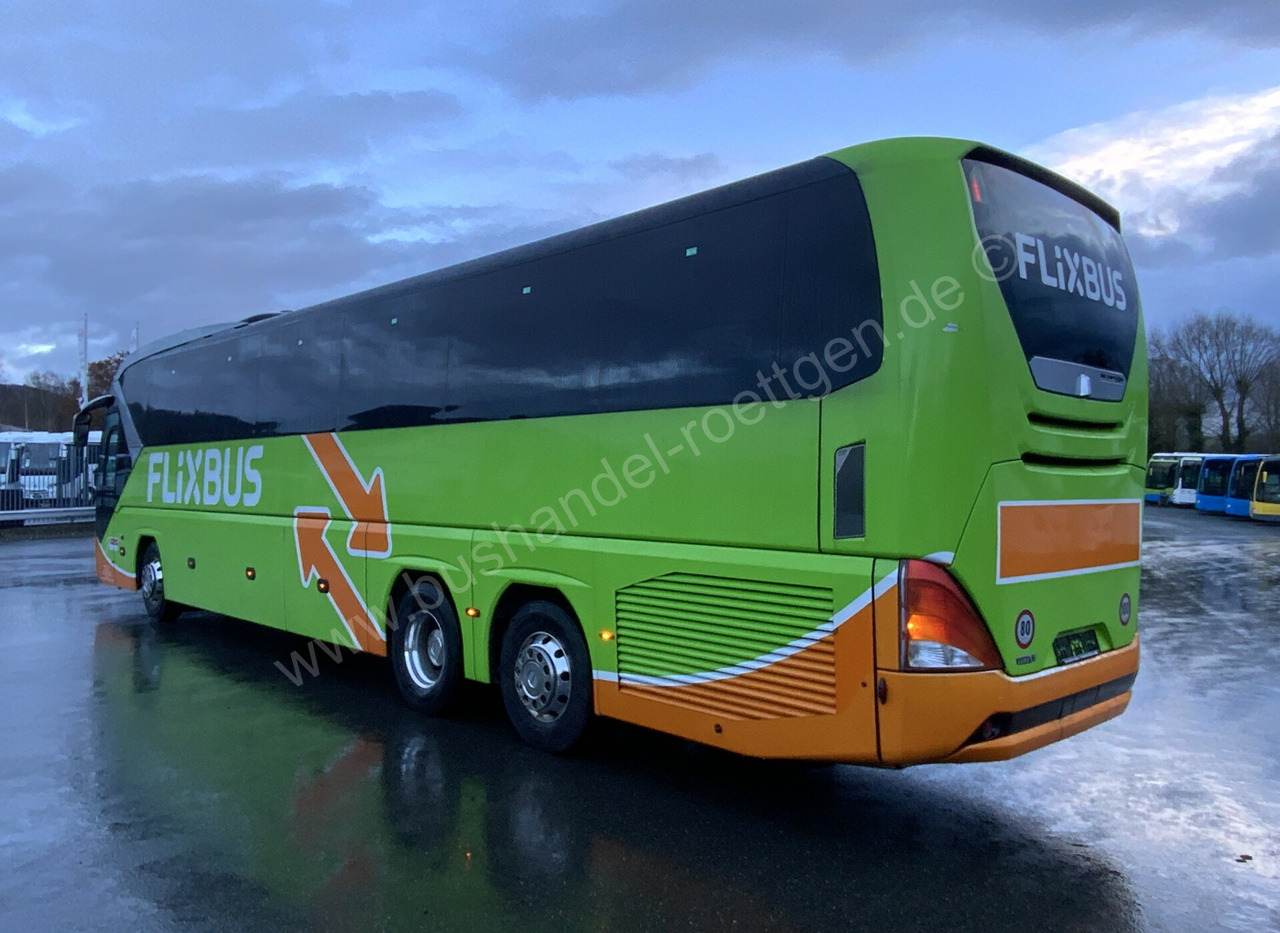 Neoplan Tourliner L - Autokar: obrázok 3 Neoplan Tourliner L - Autokar: obrázok 3