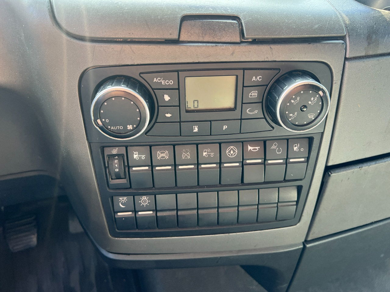 Ťahač MAN TGX 18.400 XXL Euro 5, NL Truck: obrázok 12 Ťahač MAN TGX 18.400 XXL Euro 5, NL Truck: obrázok 12