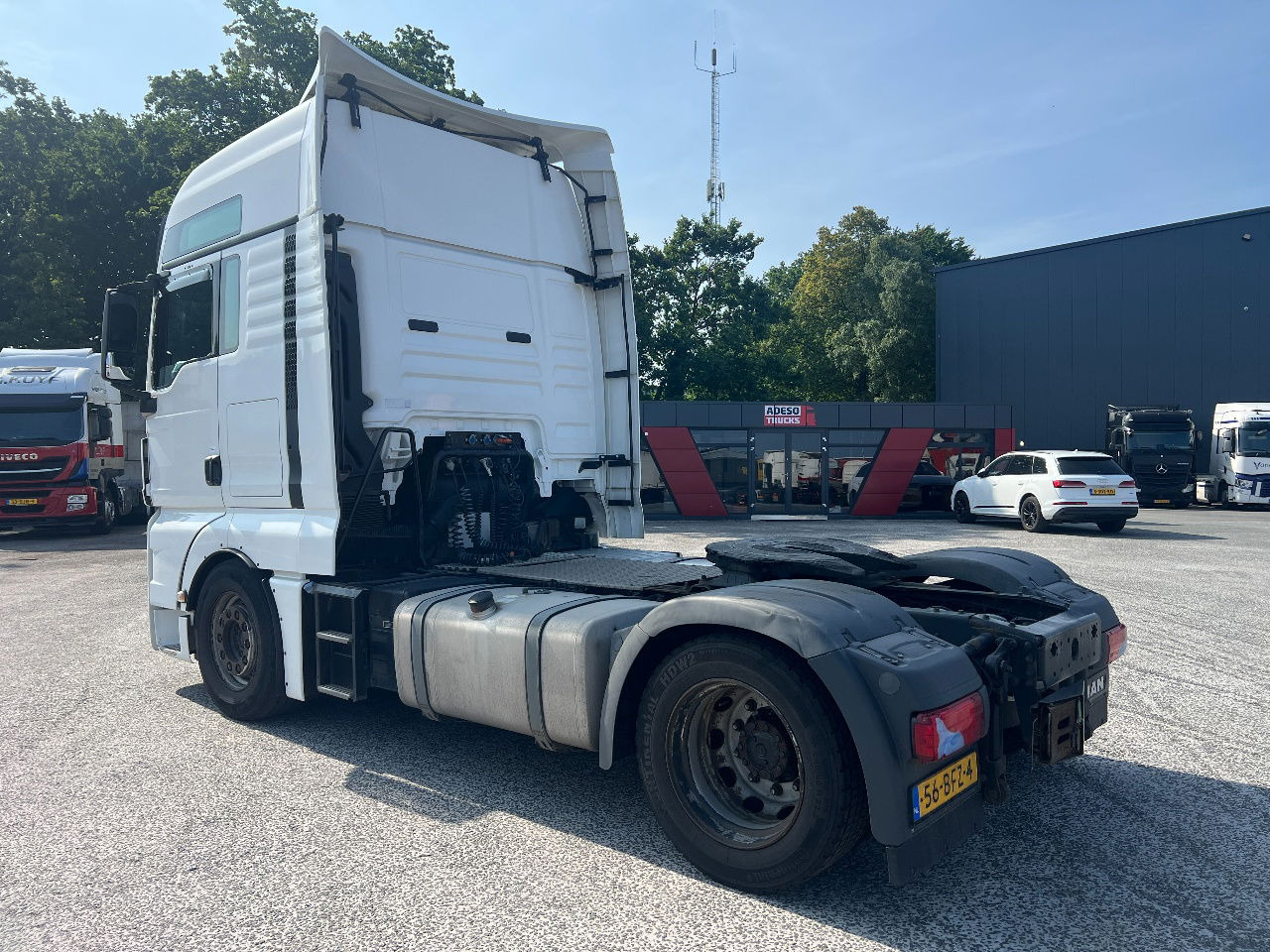 MAN TGX 18.440 XXL, LLS-U mega - Ťahač: obrázok 4 MAN TGX 18.440 XXL, LLS-U mega - Ťahač: obrázok 4