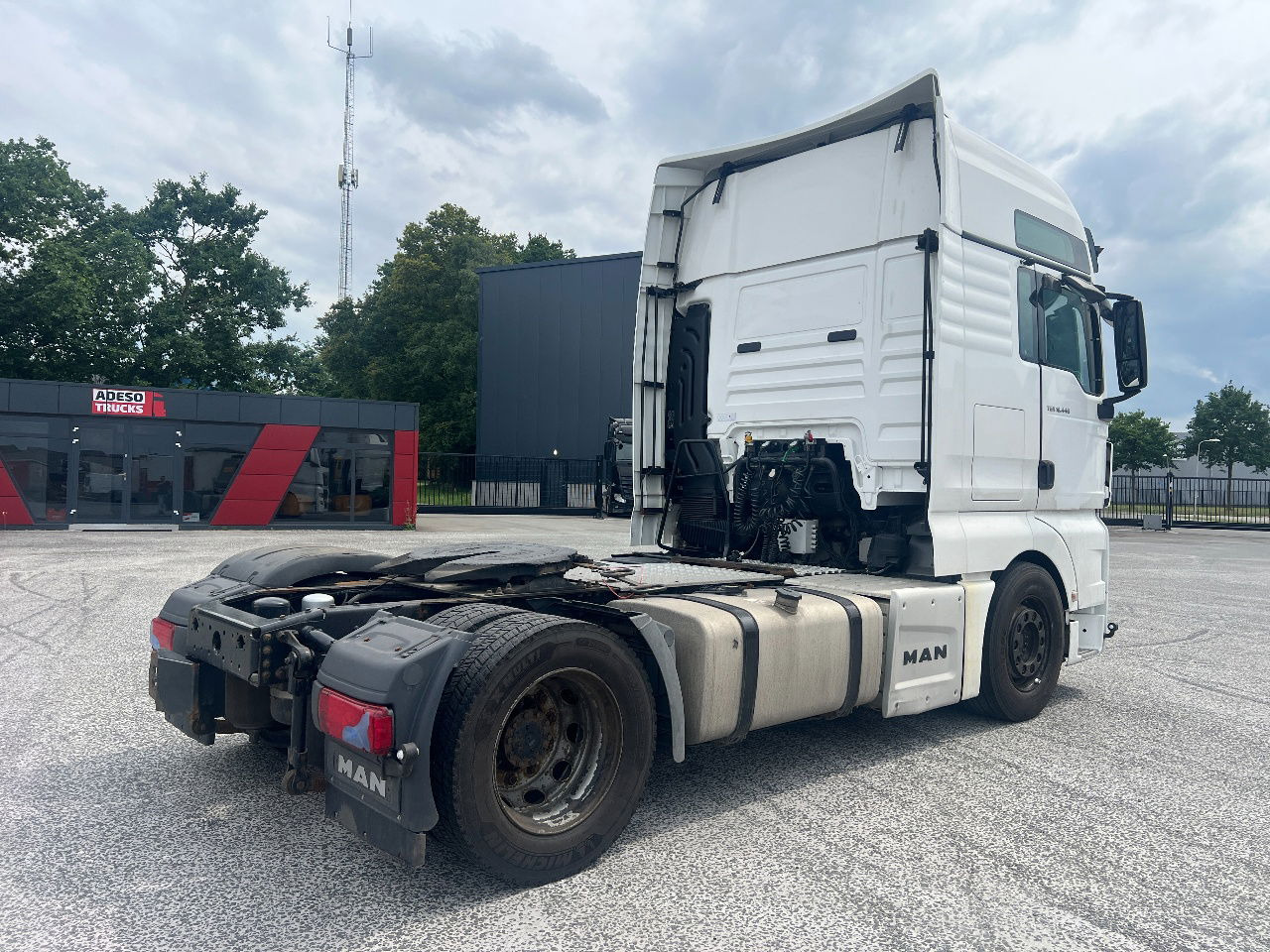 MAN TGX 18.440 XXL, LLS-U mega - Ťahač: obrázok 3 MAN TGX 18.440 XXL, LLS-U mega - Ťahač: obrázok 3