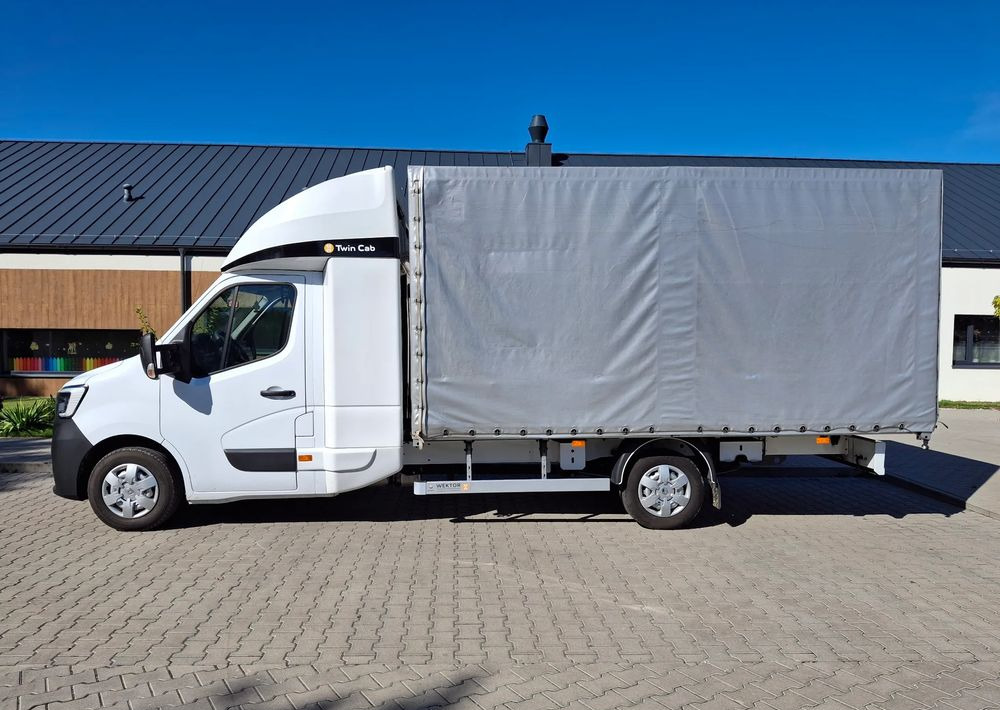 Renault Master - Plachtová dodávka: obrázok 3 Renault Master - Plachtová dodávka: obrázok 3