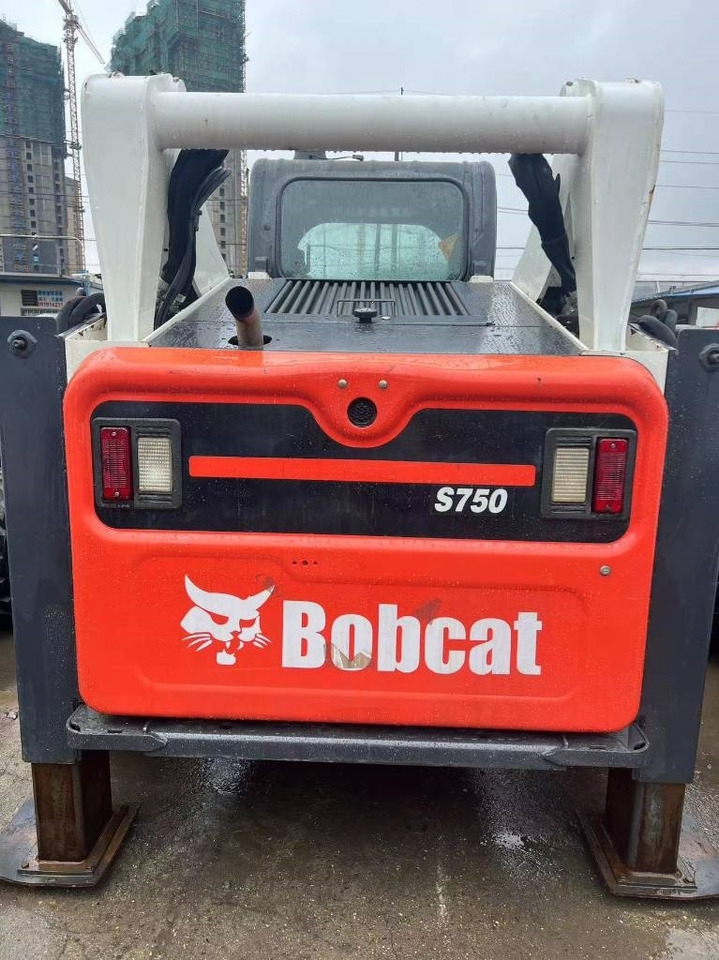 Bobcat S 450 - Šmykom riadený nakladač: obrázok 3 Bobcat S 450 - Šmykom riadený nakladač: obrázok 3