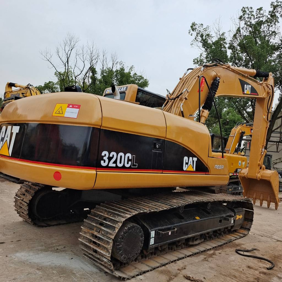 CAT 320 C L - Pásové rýpadlo: obrázok 1 CAT 320 C L - Pásové rýpadlo: obrázok 1