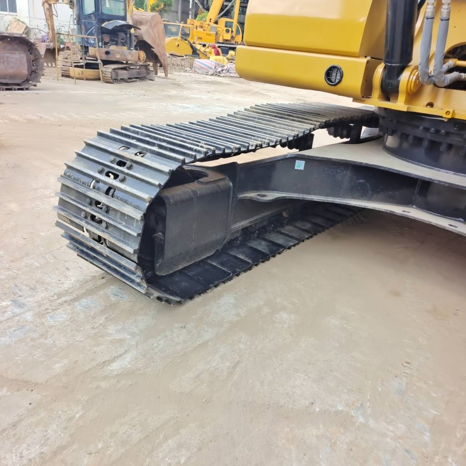 CAT 320 GC - Pásové rýpadlo: obrázok 4 CAT 320 GC - Pásové rýpadlo: obrázok 4