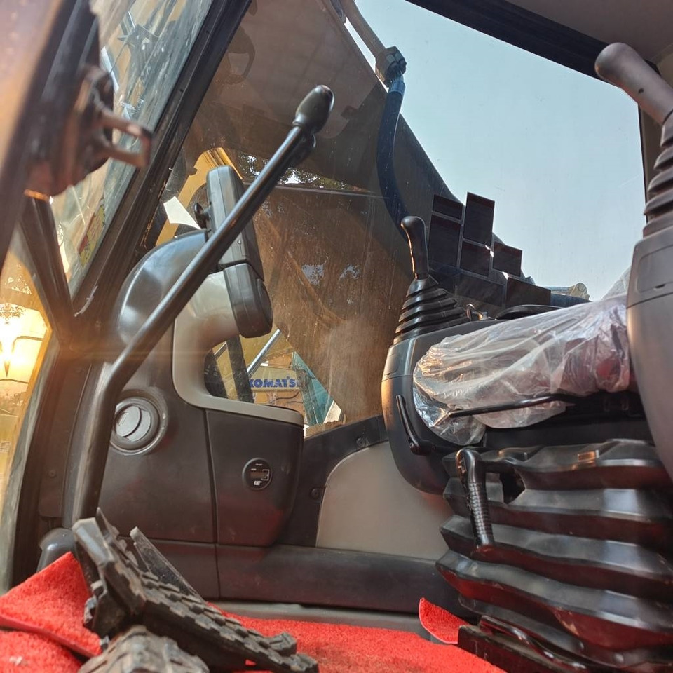 Pásové rýpadlo CAT 320D2L: obrázok 15 Pásové rýpadlo CAT 320D2L: obrázok 15