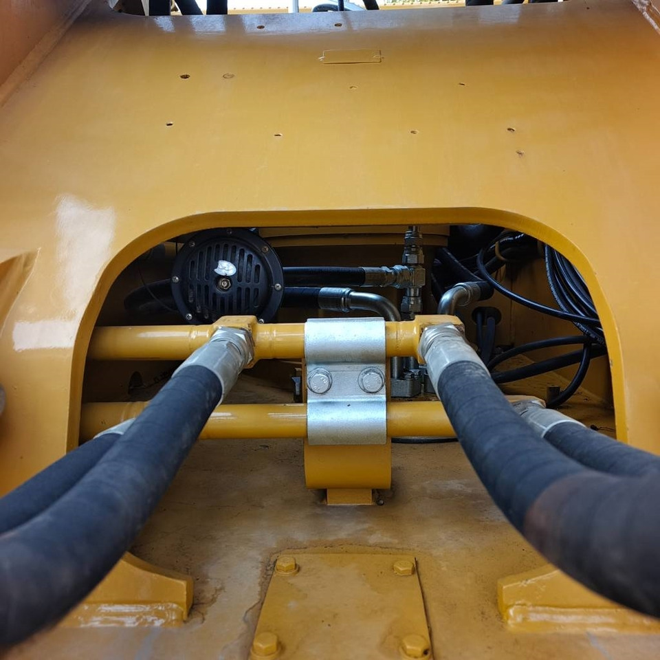 Pásové rýpadlo CAT 320D2L: obrázok 10 Pásové rýpadlo CAT 320D2L: obrázok 10