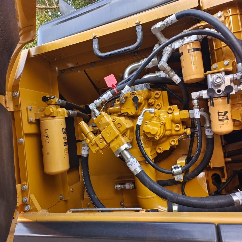 Pásové rýpadlo CAT 320D2L: obrázok 6 Pásové rýpadlo CAT 320D2L: obrázok 6