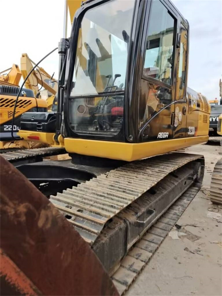 CAT 323 D - Pásové rýpadlo: obrázok 5 CAT 323 D - Pásové rýpadlo: obrázok 5