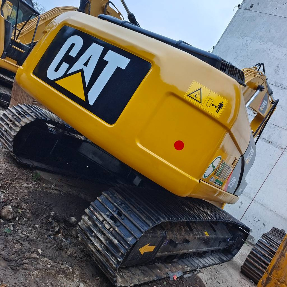 CAT 323 D - Pásové rýpadlo: obrázok 4 CAT 323 D - Pásové rýpadlo: obrázok 4