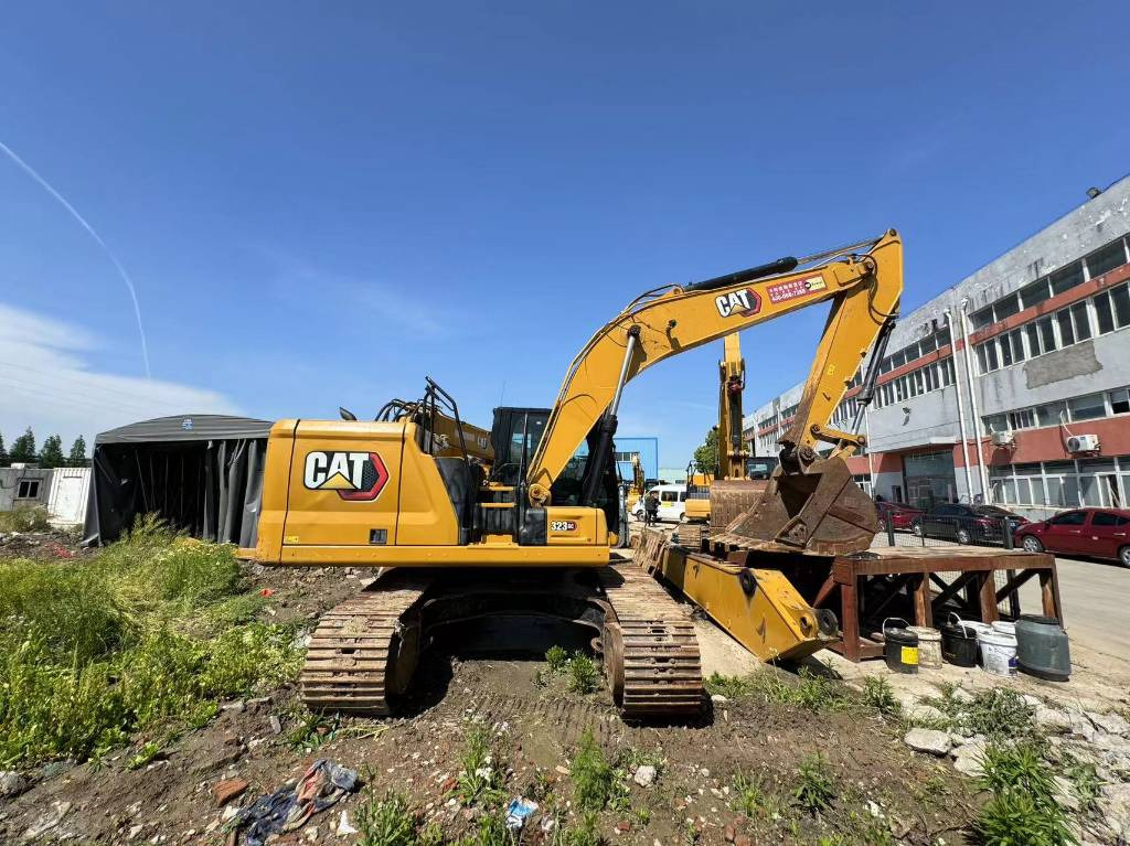 CAT 323GC - Pásové rýpadlo: obrázok 1 CAT 323GC - Pásové rýpadlo: obrázok 1