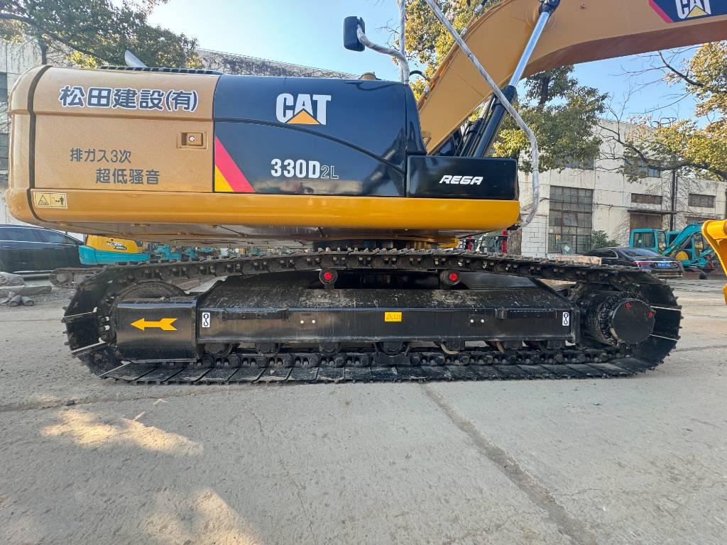 CAT 330 D L - Pásové rýpadlo: obrázok 1 CAT 330 D L - Pásové rýpadlo: obrázok 1
