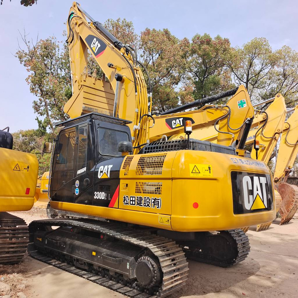 CAT 330D2L - Pásové rýpadlo: obrázok 1 CAT 330D2L - Pásové rýpadlo: obrázok 1