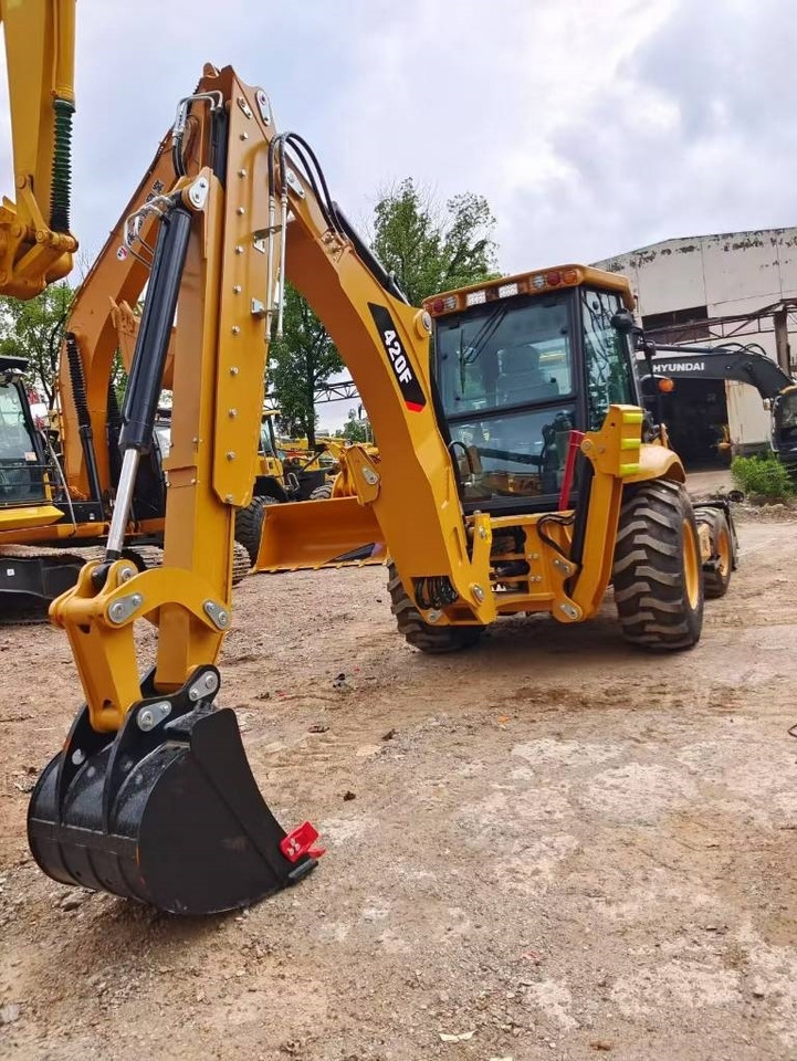 Nový Rýpadlo-nakladač CAT 420 F BRAND NEW MACHINE: obrázok 14 Nový Rýpadlo-nakladač CAT 420 F BRAND NEW MACHINE: obrázok 14