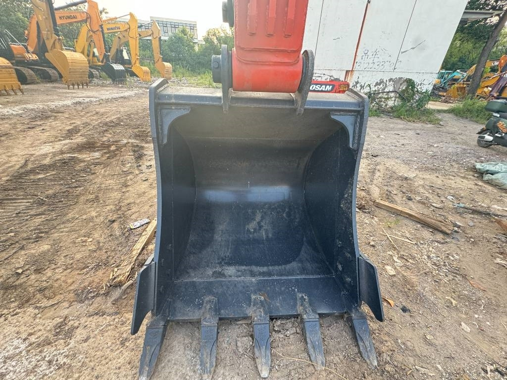 Doosan DX 225 LC - Pásové rýpadlo: obrázok 3 Doosan DX 225 LC - Pásové rýpadlo: obrázok 3