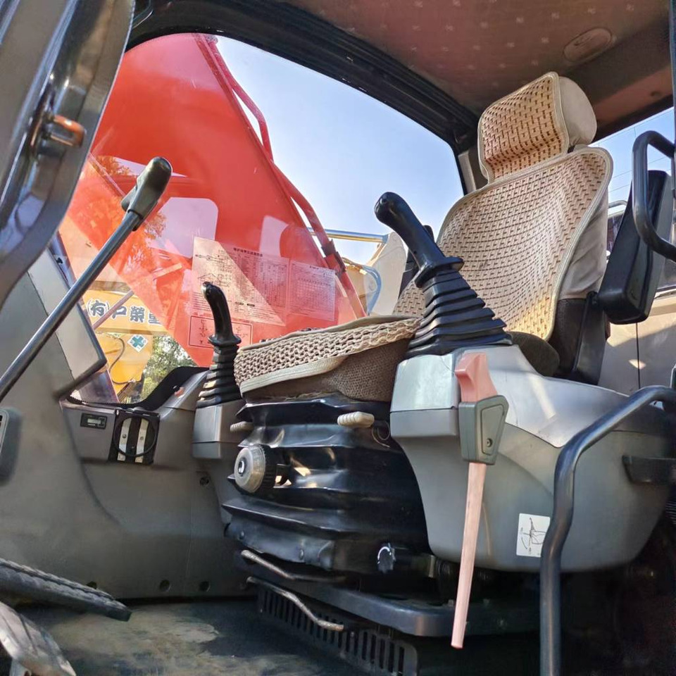 Doosan DX 225 LC - Pásové rýpadlo: obrázok 5 Doosan DX 225 LC - Pásové rýpadlo: obrázok 5