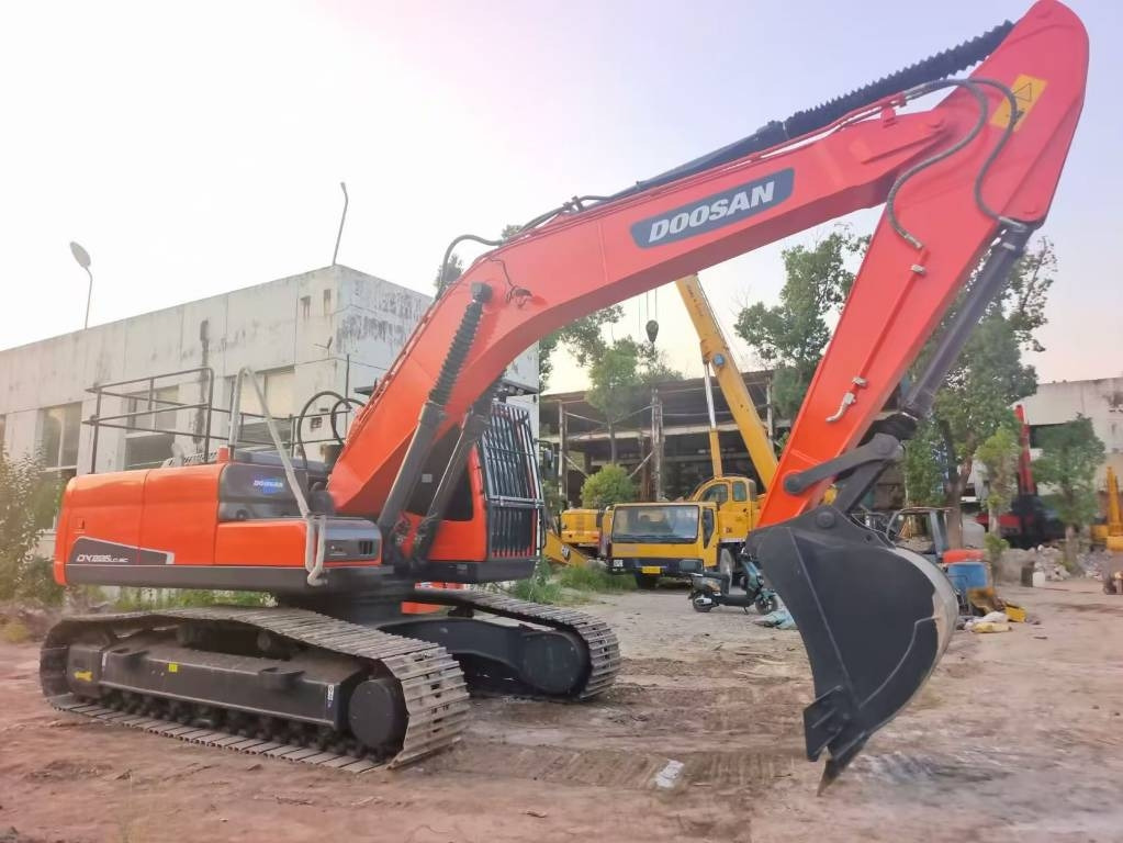 Doosan DX 225 LC - Pásové rýpadlo: obrázok 1 Doosan DX 225 LC - Pásové rýpadlo: obrázok 1