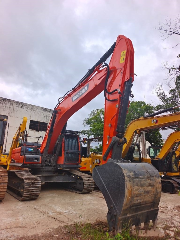 Doosan DX 300 - Pásové rýpadlo: obrázok 2 Doosan DX 300 - Pásové rýpadlo: obrázok 2